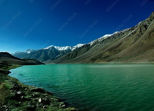 “From Dream to Reality: Chandra Taal Lake in Himachal Pradesh is Waiting to Be Explored!”