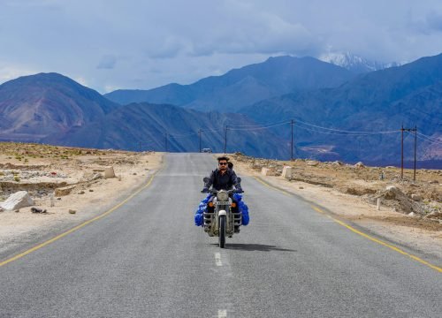 “From Dream to Reality: Uncover the Secrets of Leh Ladakh with This Couple’s Epic Travel Escapade!”