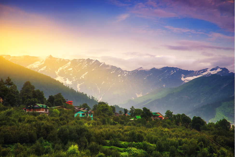 Manali Travel Guide: Trekking Trails with Views You’ll Never Forget