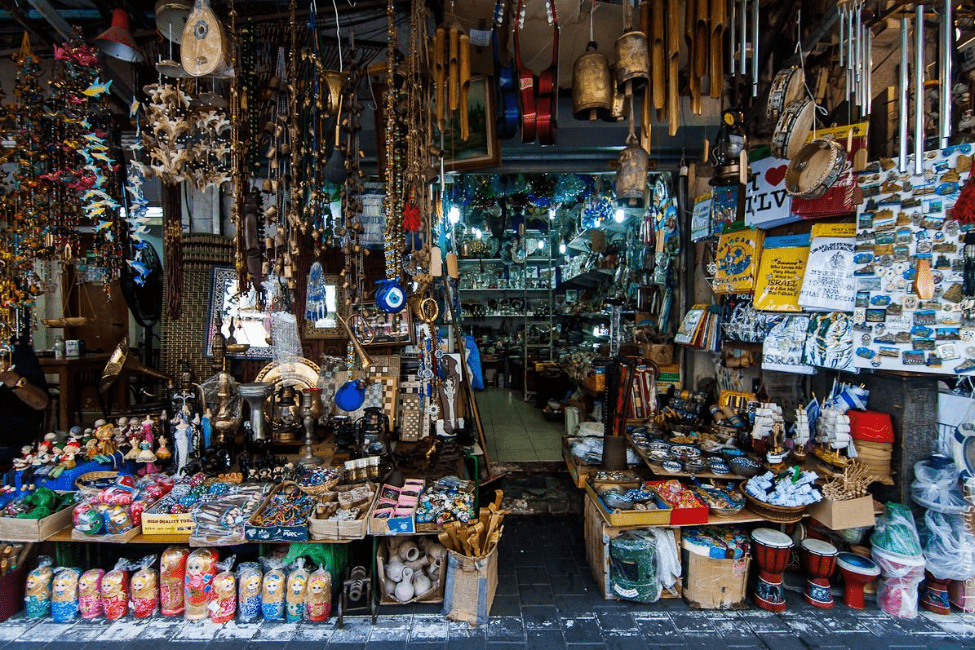 Lakkar Bazaar