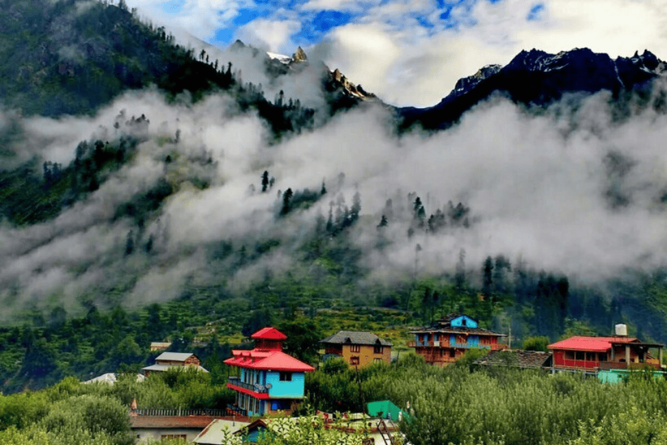 Best Tourist Places to Visit in Himachal Pradesh This Summer