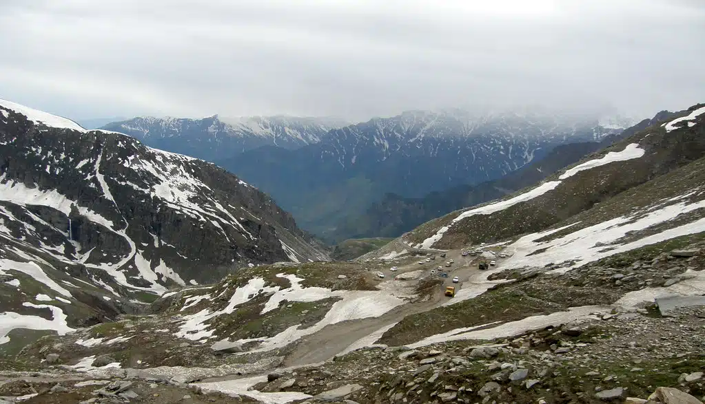 How to Visit Rohtang Pass: Permit, Booking, and Best Time to Go