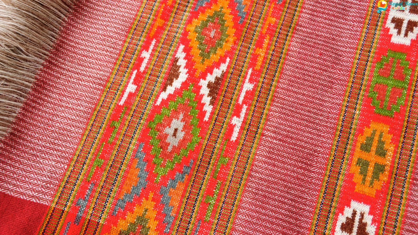 Kullu Shawl