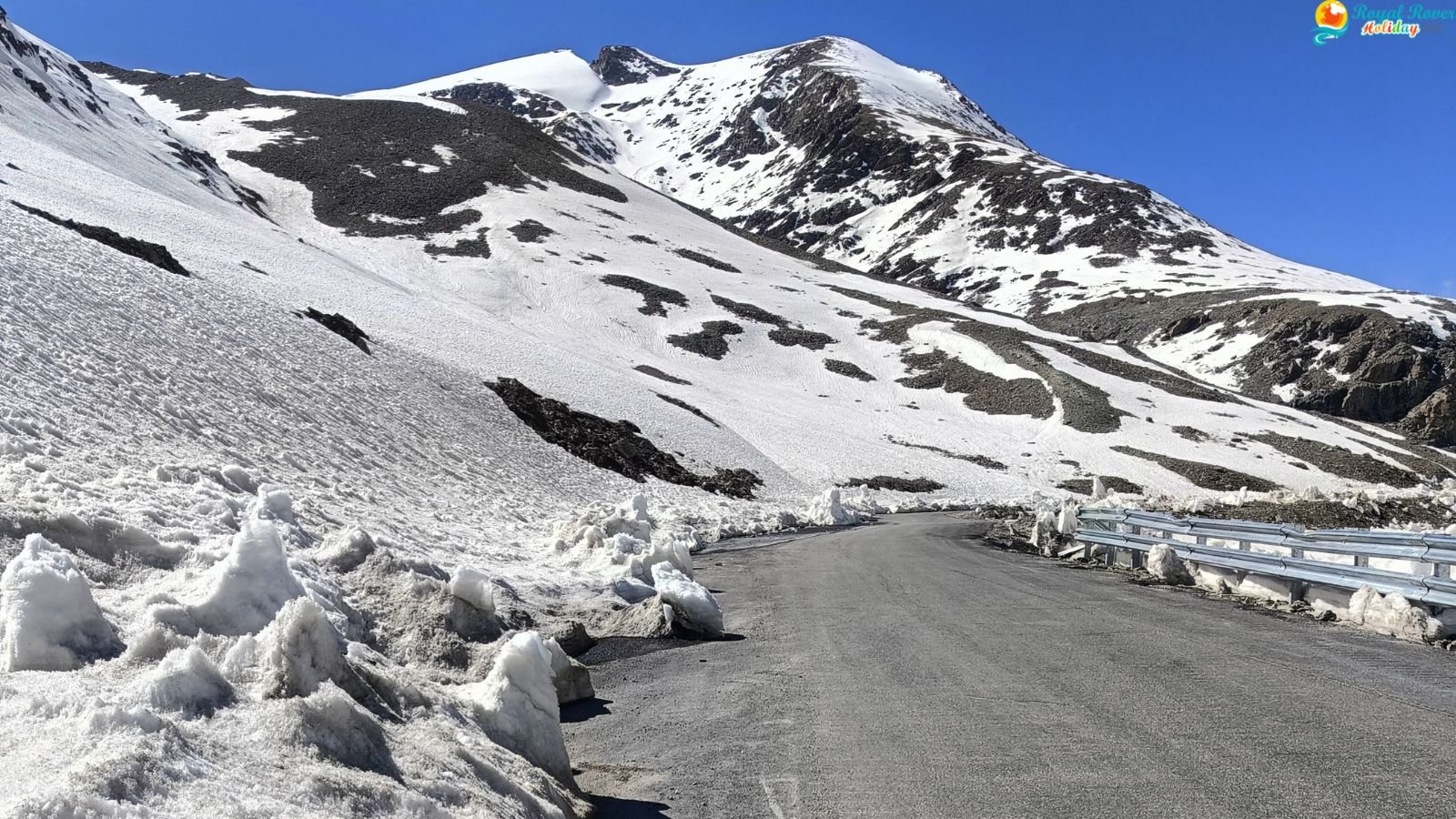 Kullu Manali Tour Package from Delhi with Rohtang Pass (04 Nights 05 Days) slide 1