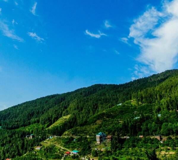 Panoramic valley and ridge landscape in Narkanda, Himachal Pradesh